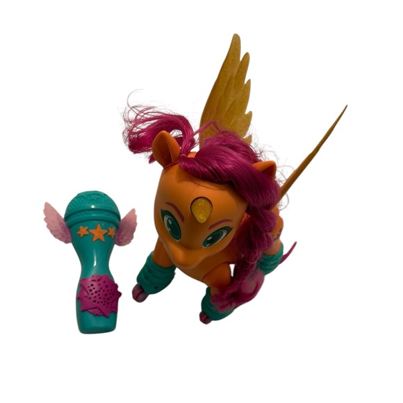 My Little Pony Sing N Skate Sunny Starscout 50+ Reactions A New Generation - Picture 9 of 14